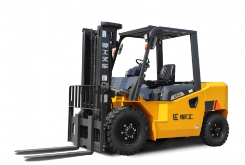 KİRALIK DİZEL FORKLİFTLER / 5 Tonluk Dizel Forklift